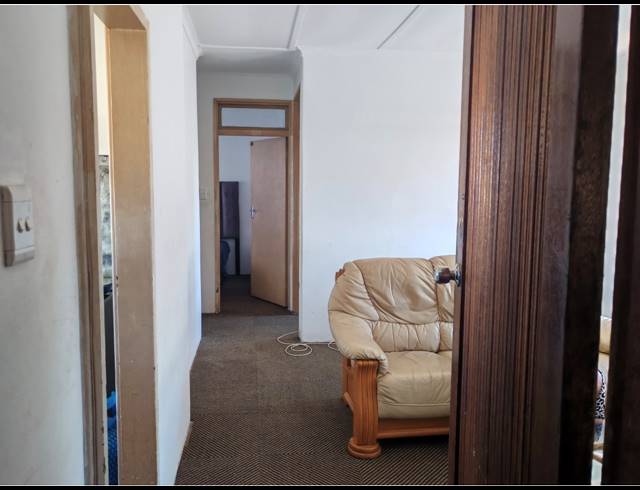 2 BEDROOM APARTMENT FOR SALE IN SYDENHAM